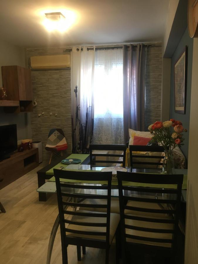 Home Sweet Home - 1 Bedroom Apartment เอเธนส์ ภายนอก รูปภาพ